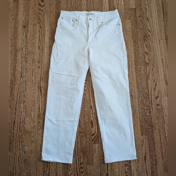 Madewell Denim - Women's Madewell White Denim Label Detail